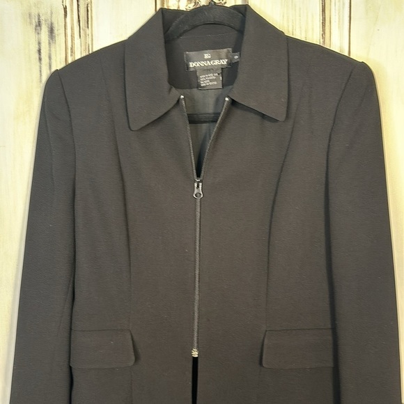 Donna Gray Black Long Line Front Zip Double Pockets Blazer Jacket Size 8 - Picture 4 of 10